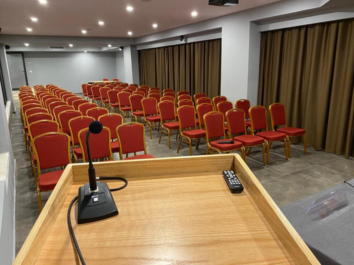 Eter 4* Golem (Tirana)